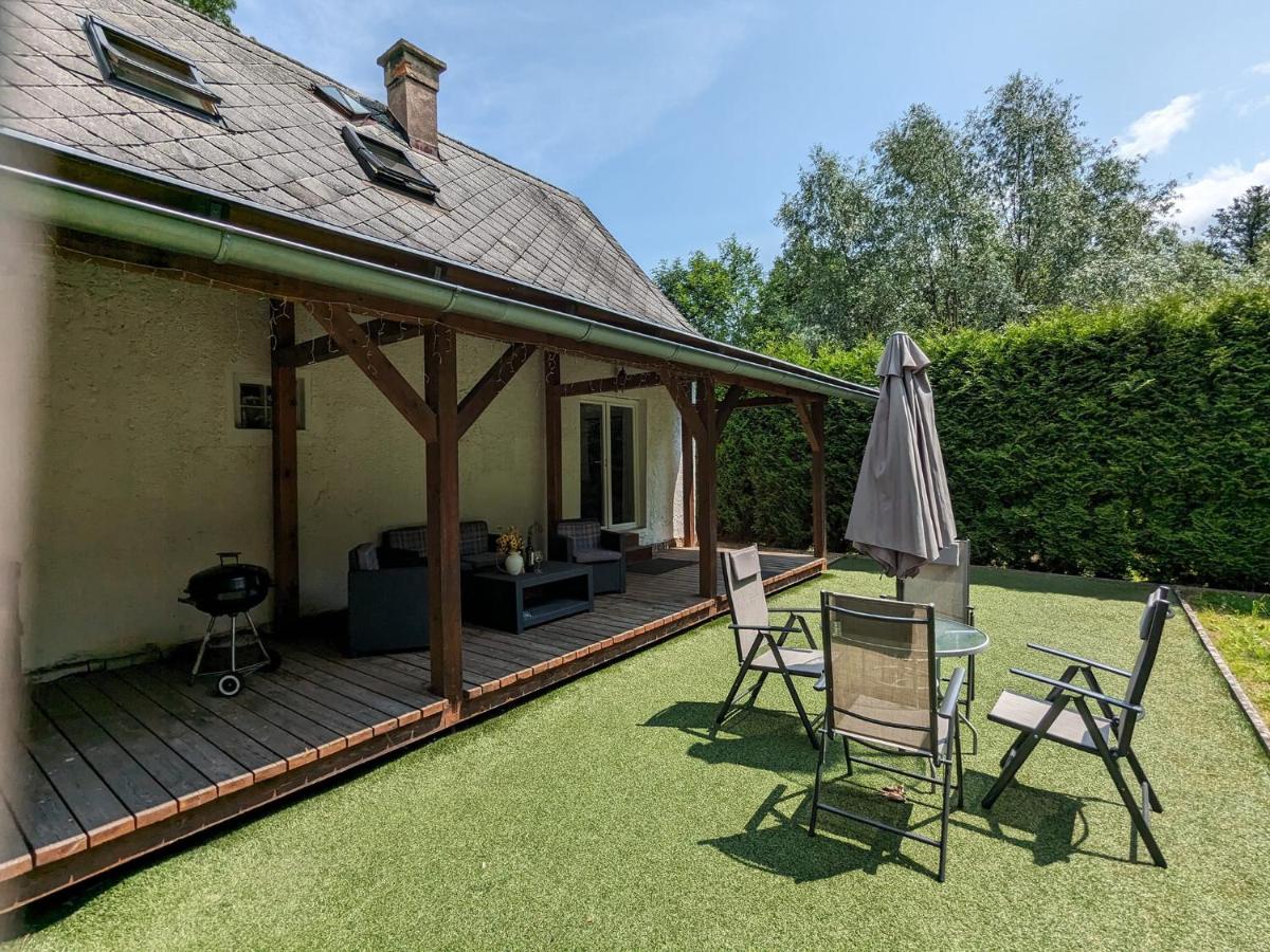 Rekreační dům KRKONOŠE - Ubytování - Holidayhome Lampertice - Housity