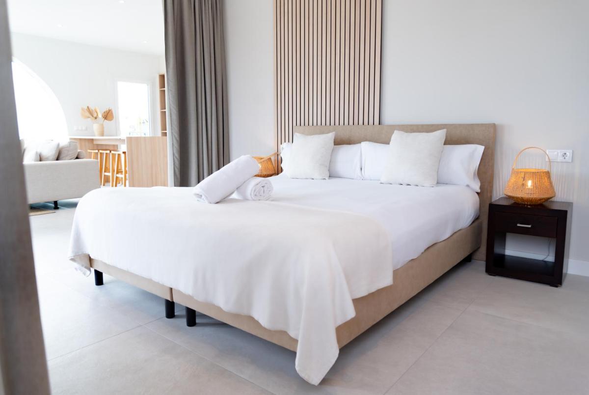 Cama o camas de una habitación en Portomar Apartments - 4-Star Superior Hotel