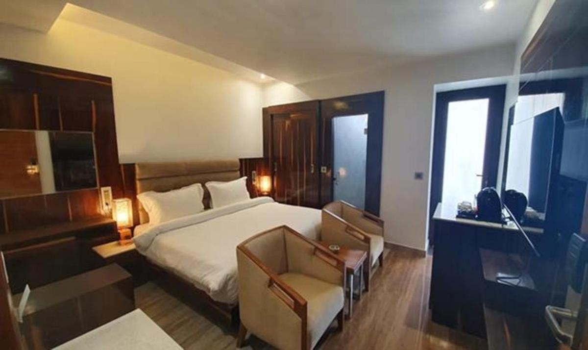 FabHotel Prime The Daffodils - Housity