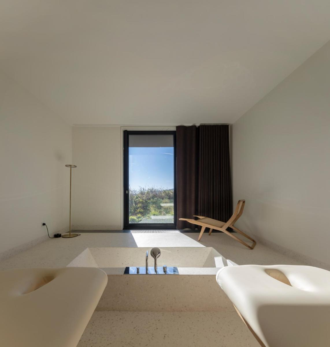 Imagem da galeria de Casa de São Lourenço - Burel Panorama Hotel - member of Design Hotels em Manteigas