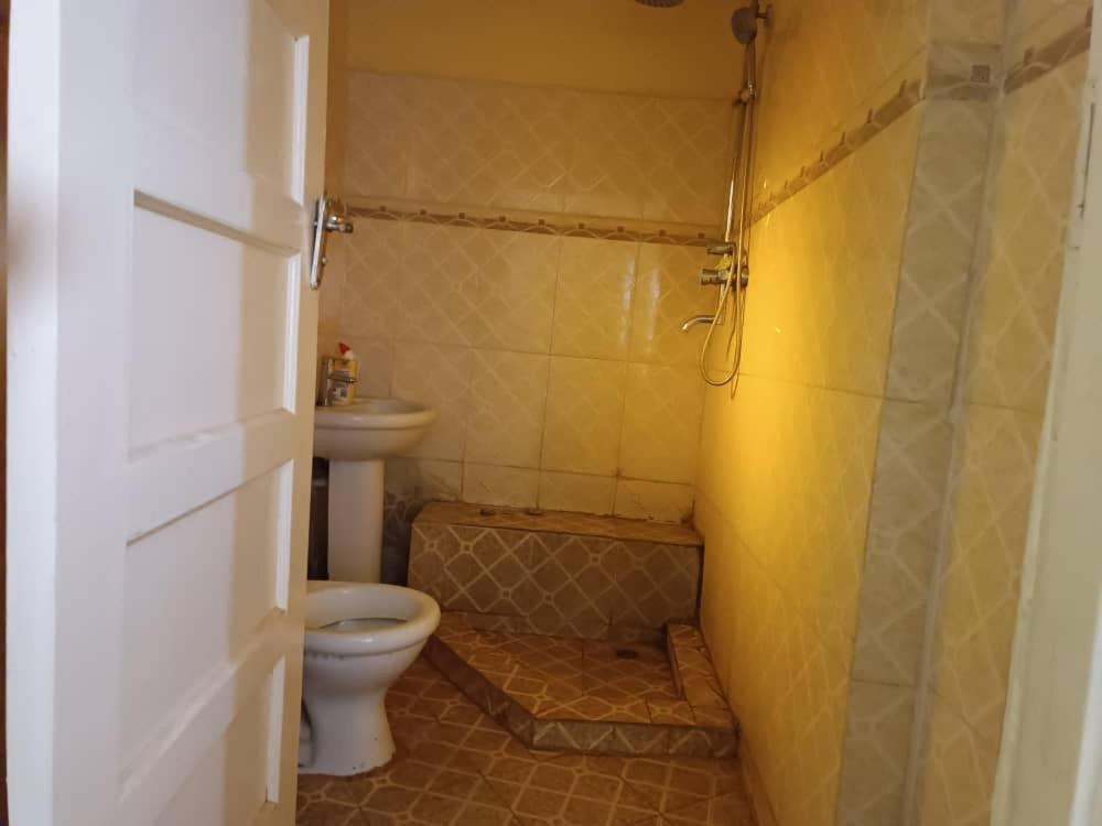 Suitetrails - Happy stay guest room