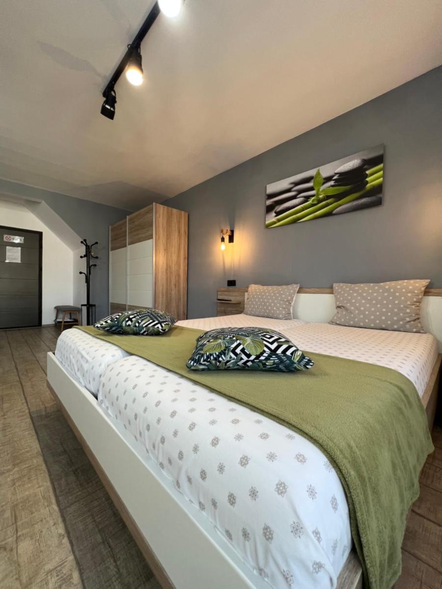 Bruno Apartments - Housity