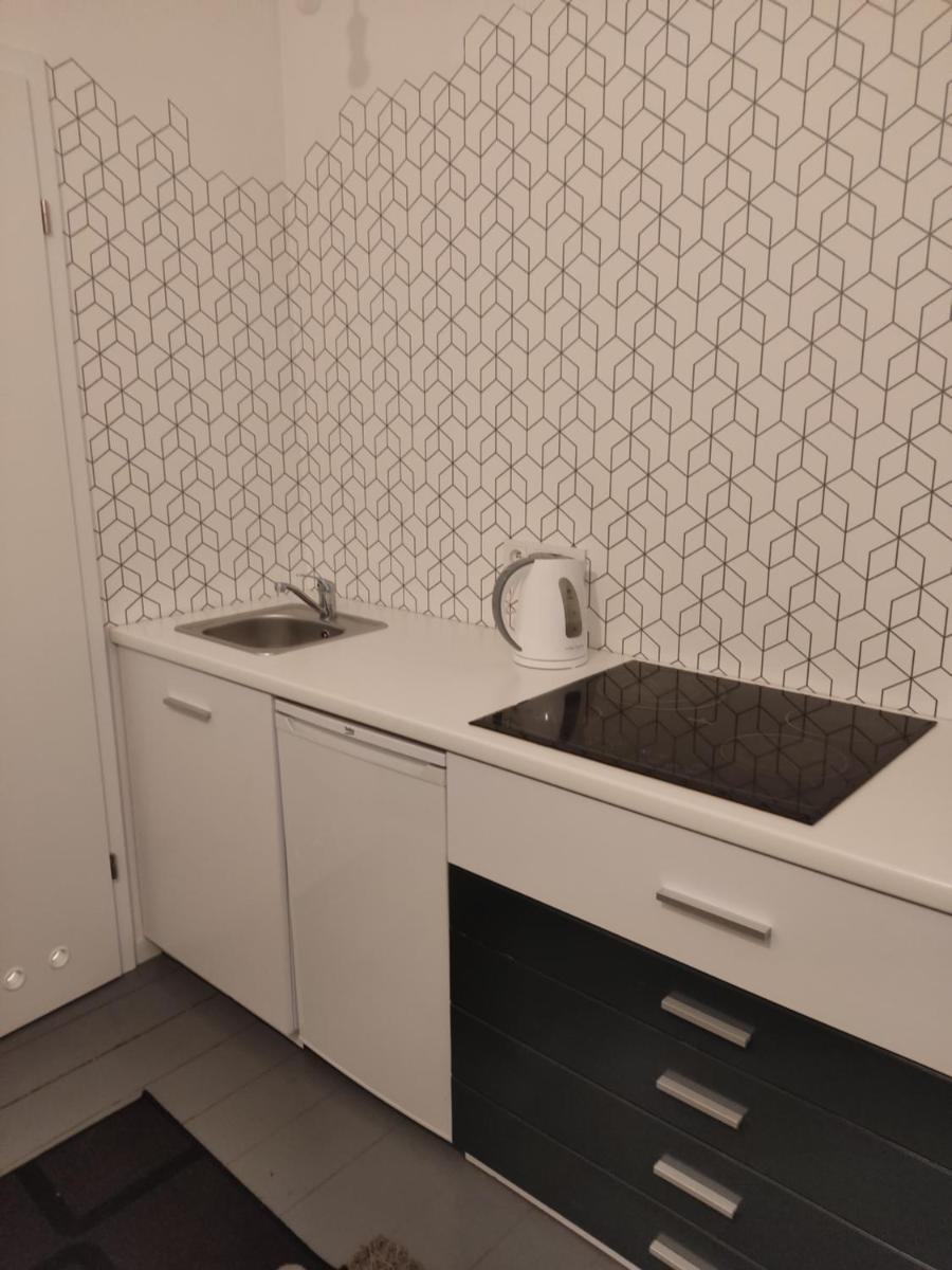 Kawalerka w centrum Leszna. - Housity
