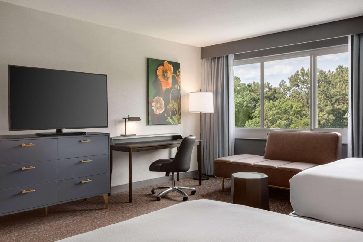 Hilton Baltimore BWI Airport - Housity