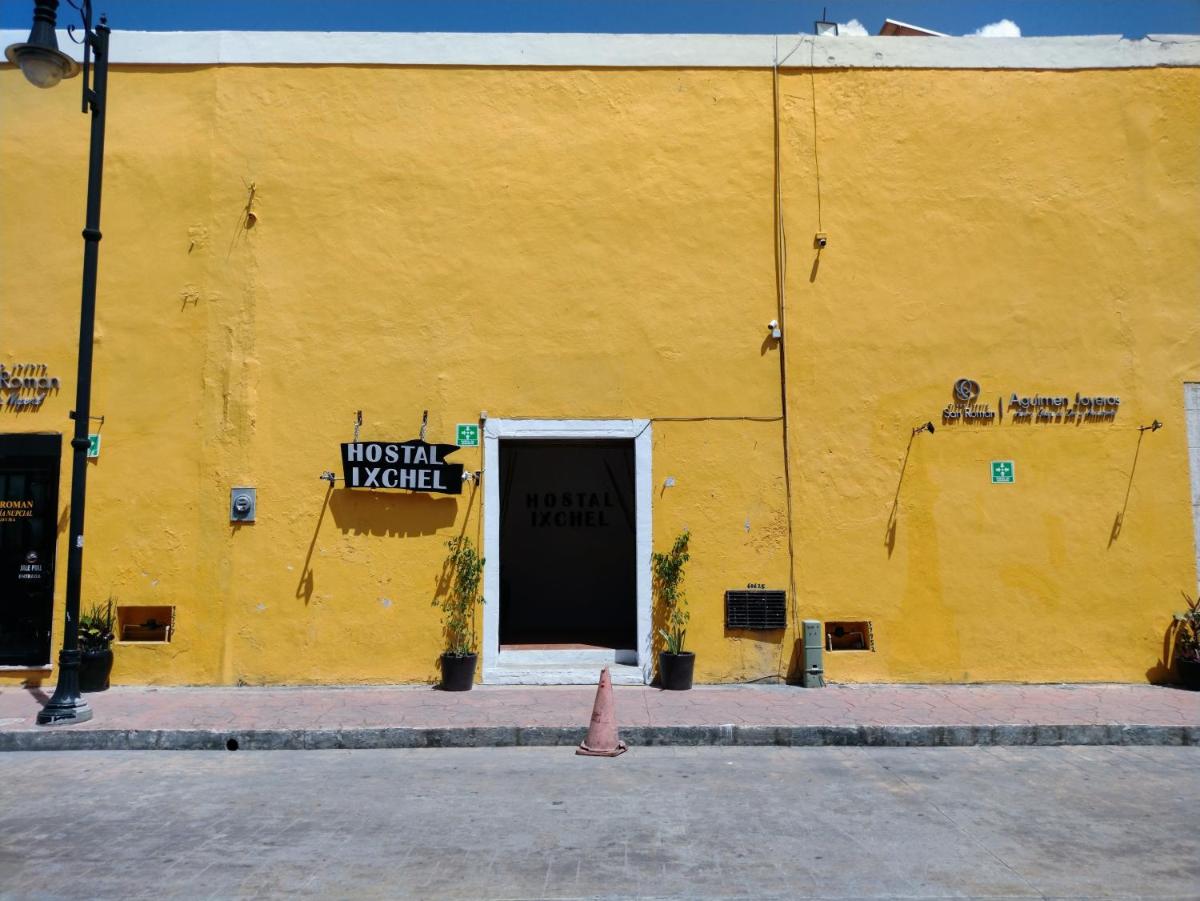 Hostal Ixchel - WiFi, Hot Water, AC, in Valladolid Downtown - Housity