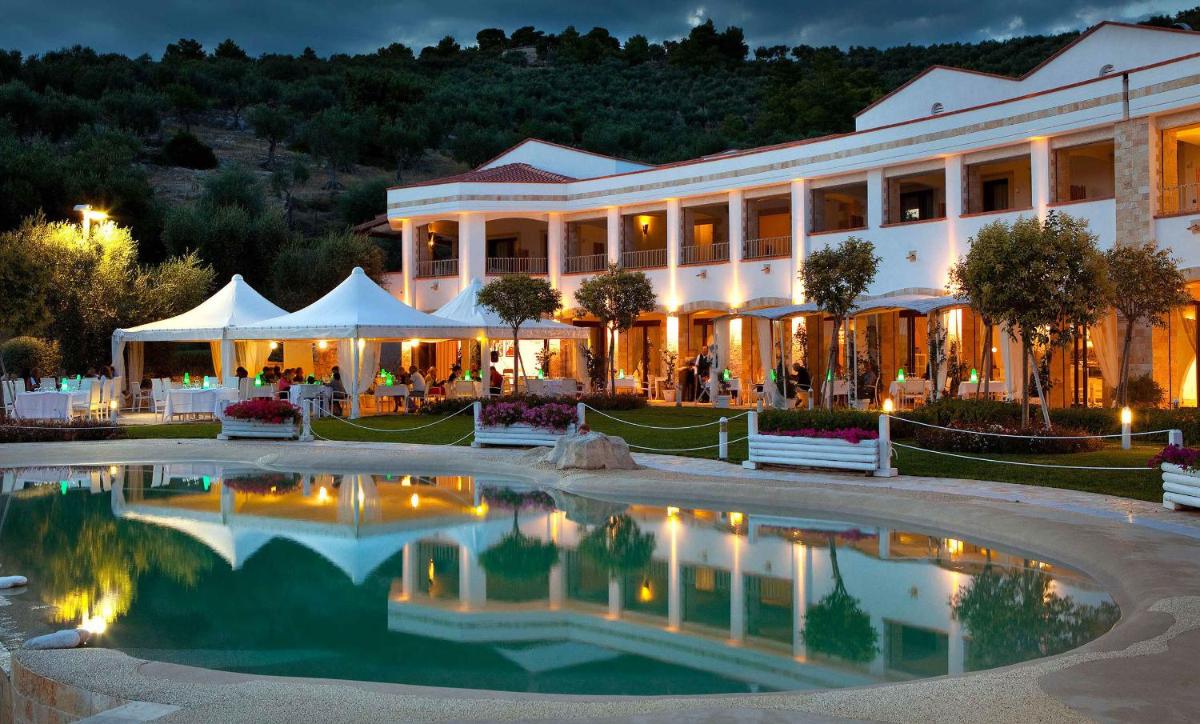 Hotel Residence Il Porto - Hizvo