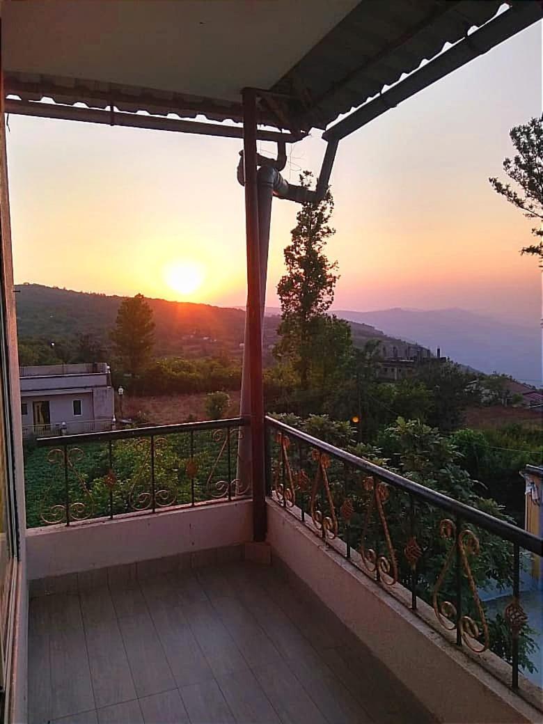 Shinde Niwas Mahableshwar - Housity