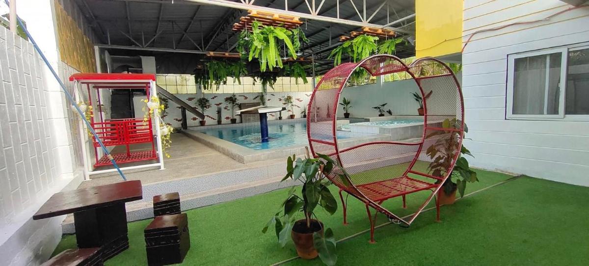 Private House with Pool Rental in Dasma Cavite - Housity
