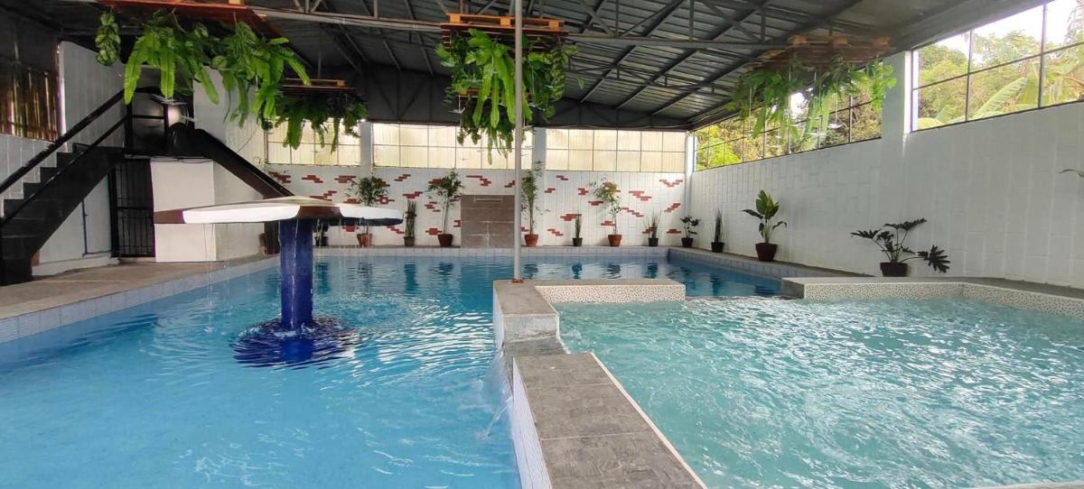 Private House with Pool Rental in Dasma Cavite - Housity