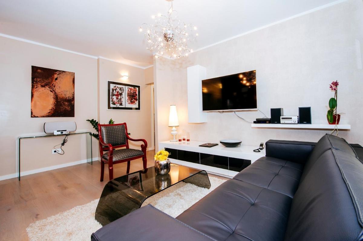 Suites One - Housity