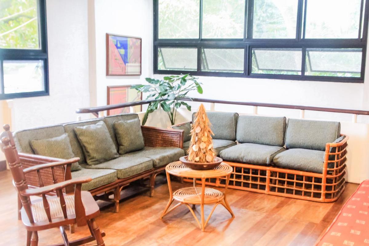Balay 8 Suites - Housity