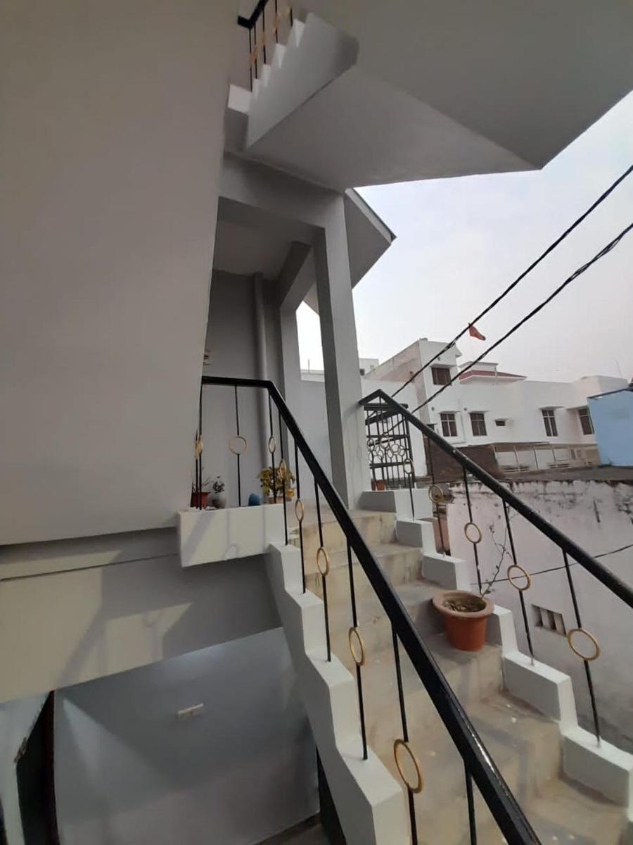 Double Bedroom in Homestay - Housity