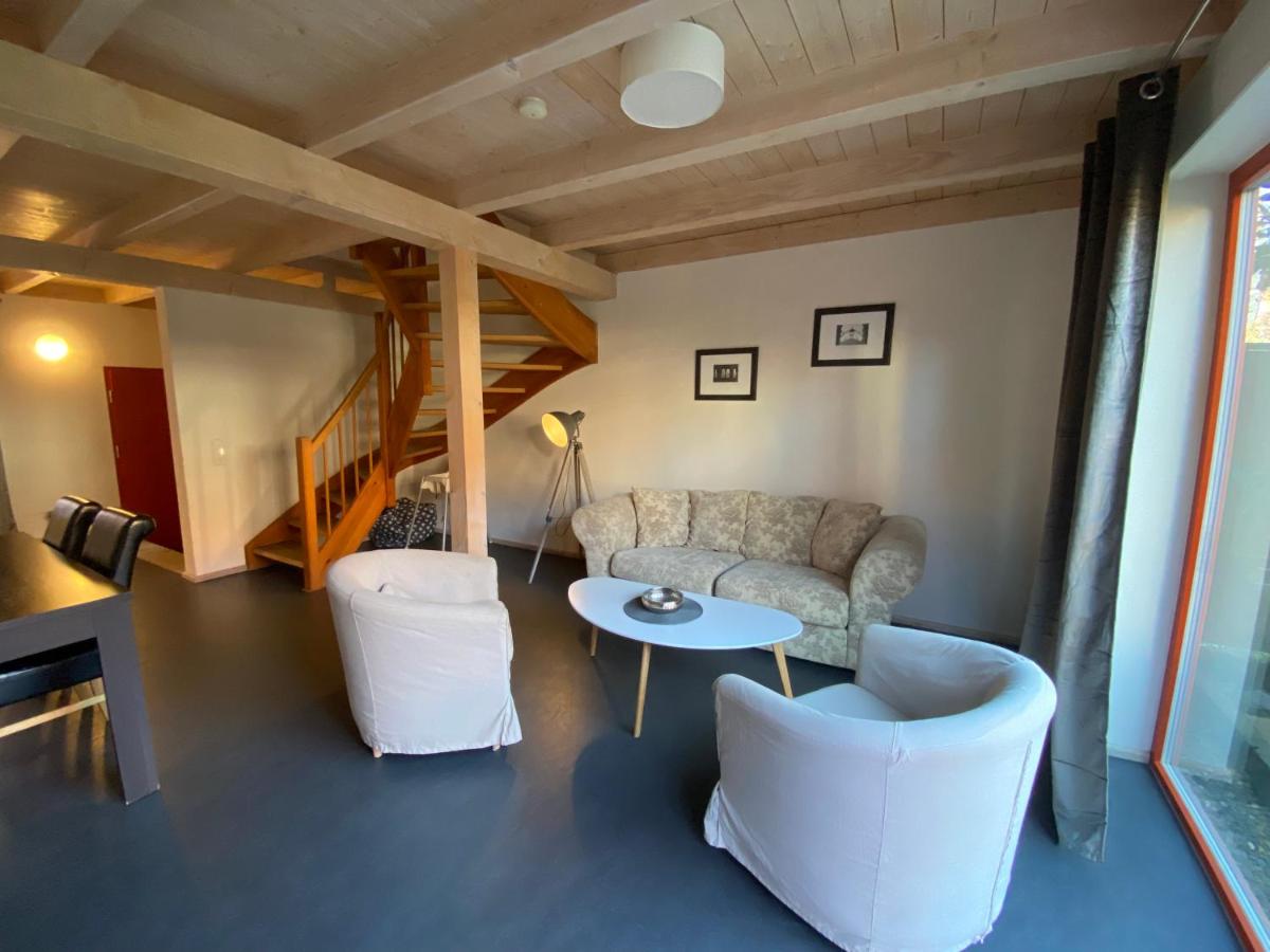 Himmel & Hölle Ferienhäuser - Housity