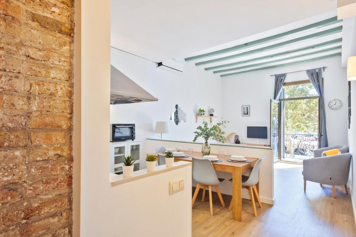 Citytrip Barceloneta Beach - Housity