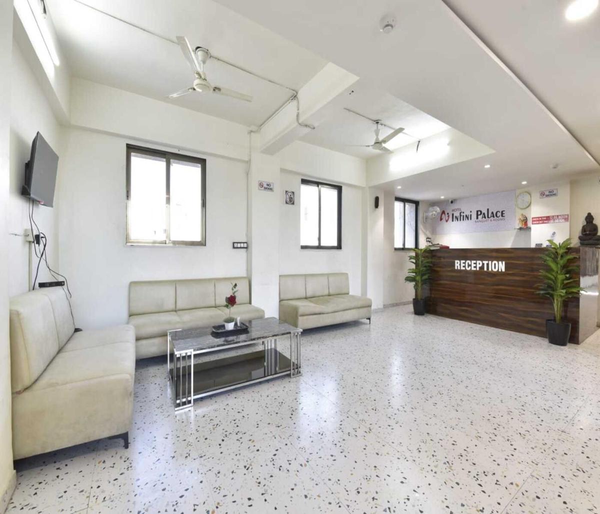 Hotel Infini Palace City Center - Housity