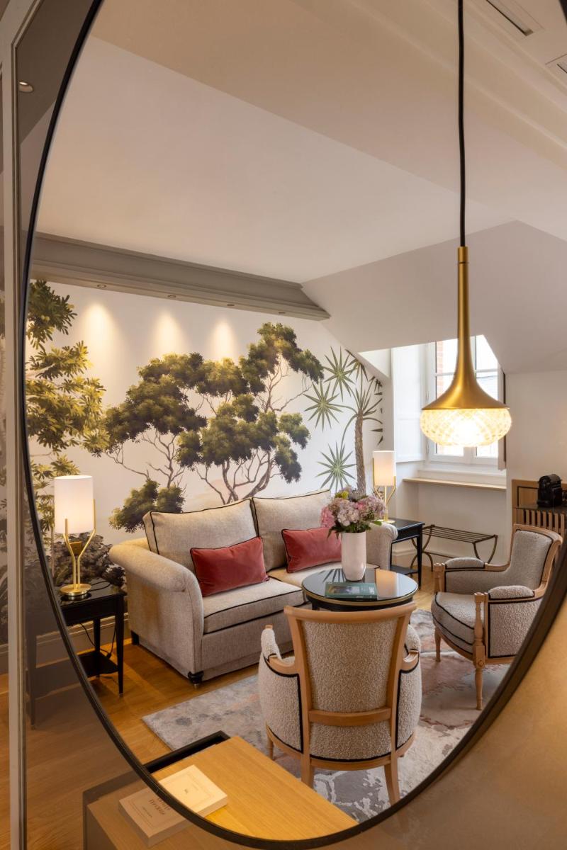 Coin salon dans l'établissement Hôtel & Spa de La Bretesche