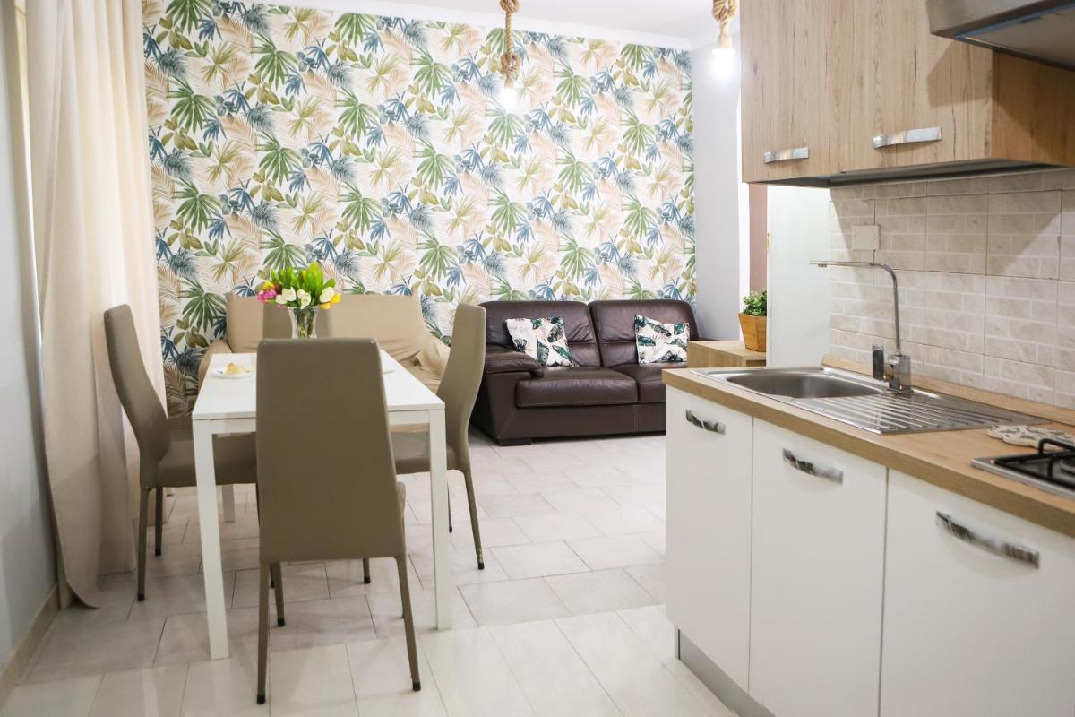 Quiet apartment in the Rione Sanità in the Totò district - Housity