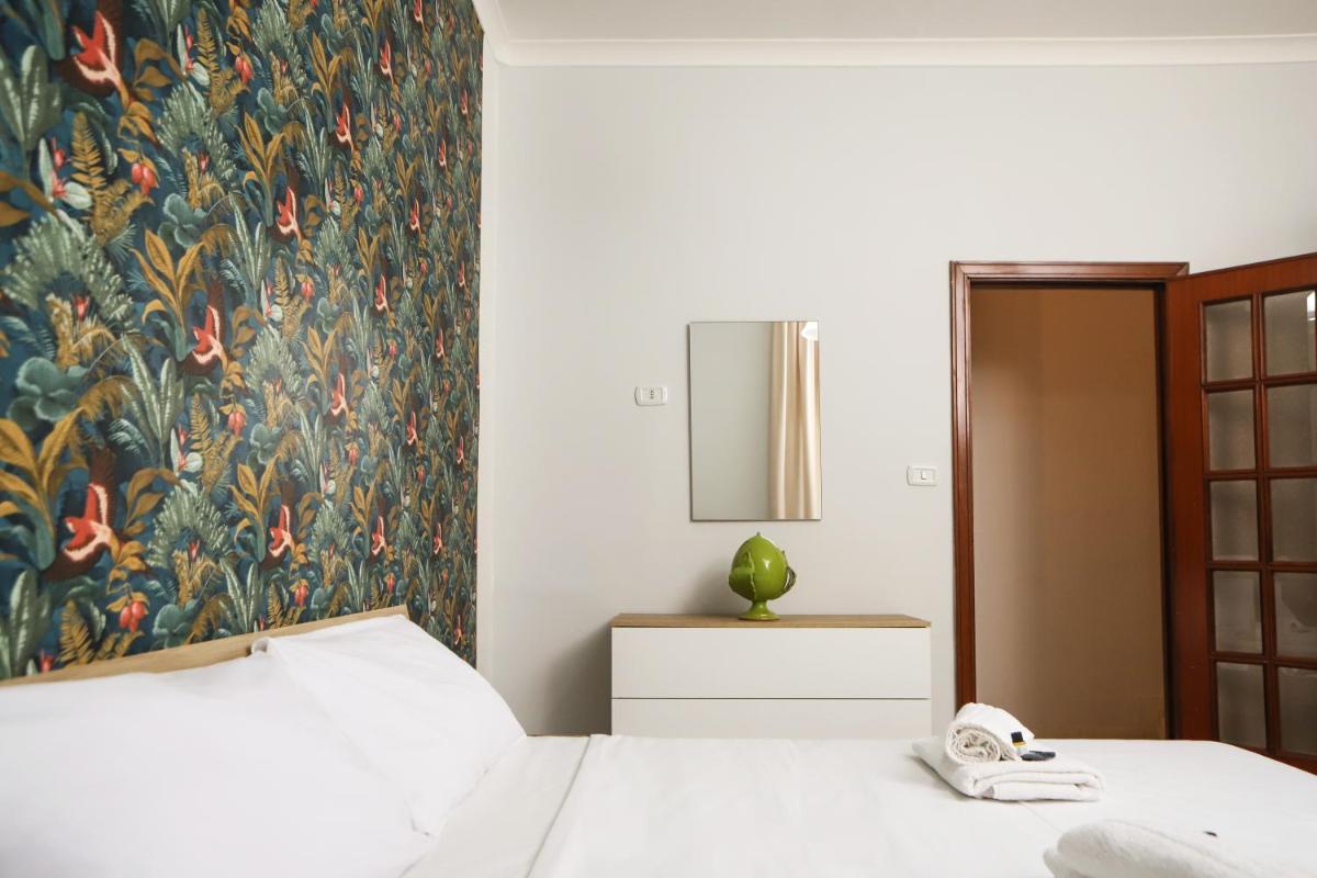 Quiet apartment in the Rione Sanità in the Totò district - Housity