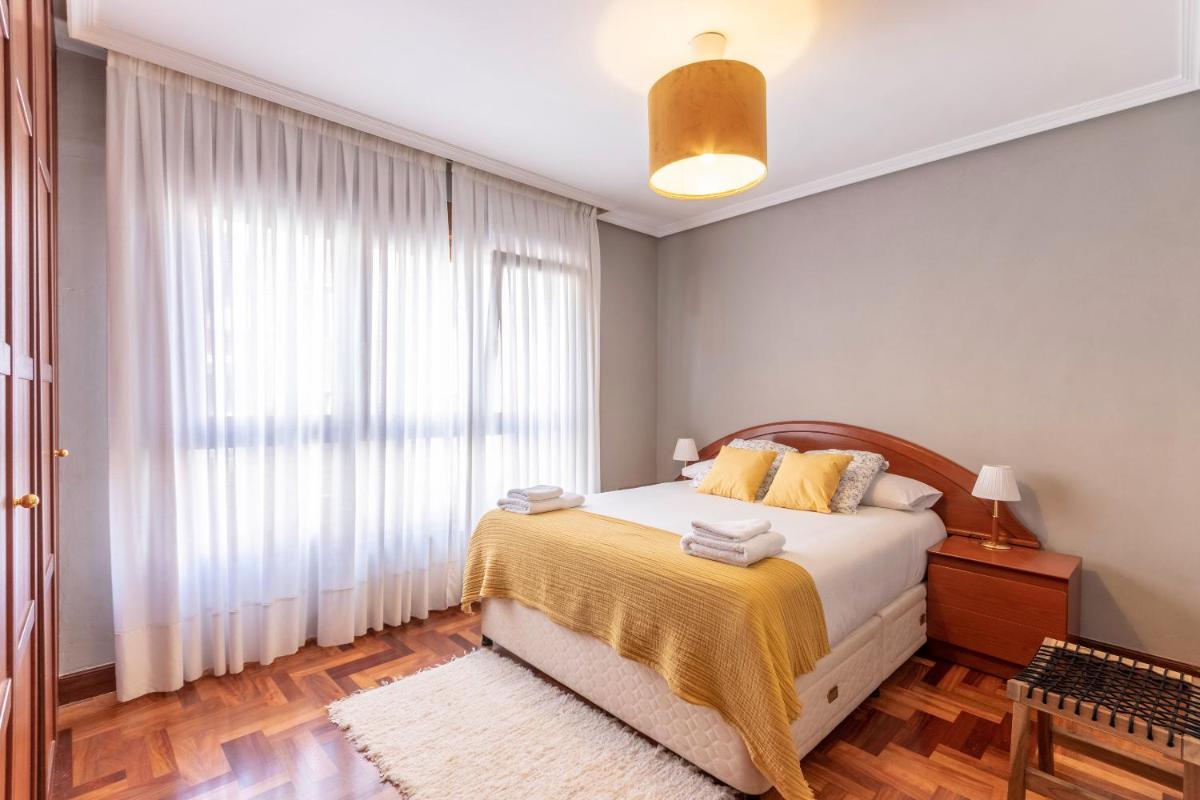 Plentzia Port - Housity