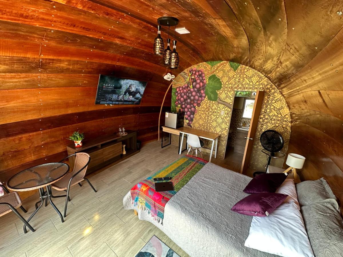 Suitetrails - GLAMPING TONELES Y VIÑEDOS