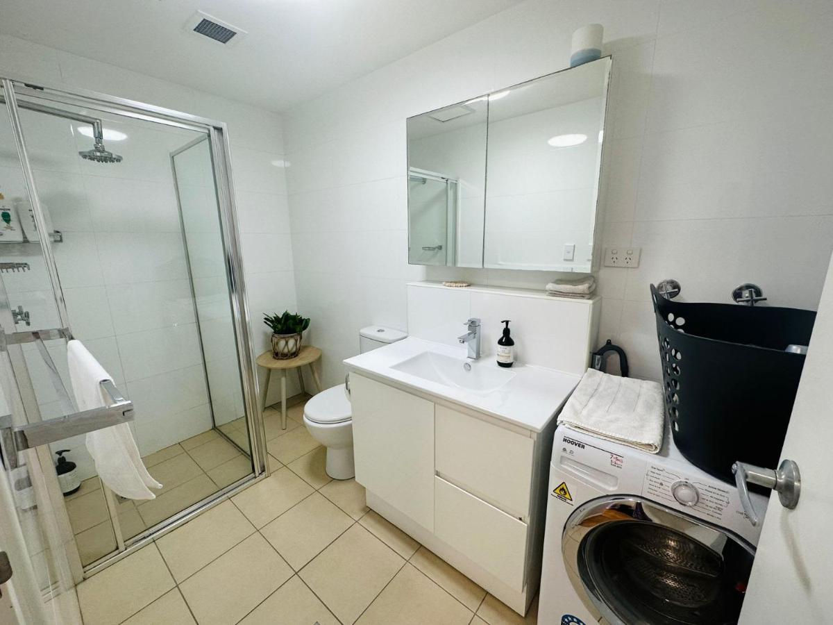 Suitetrails - Sunny Bondi Beach Studio Parking Couples Families