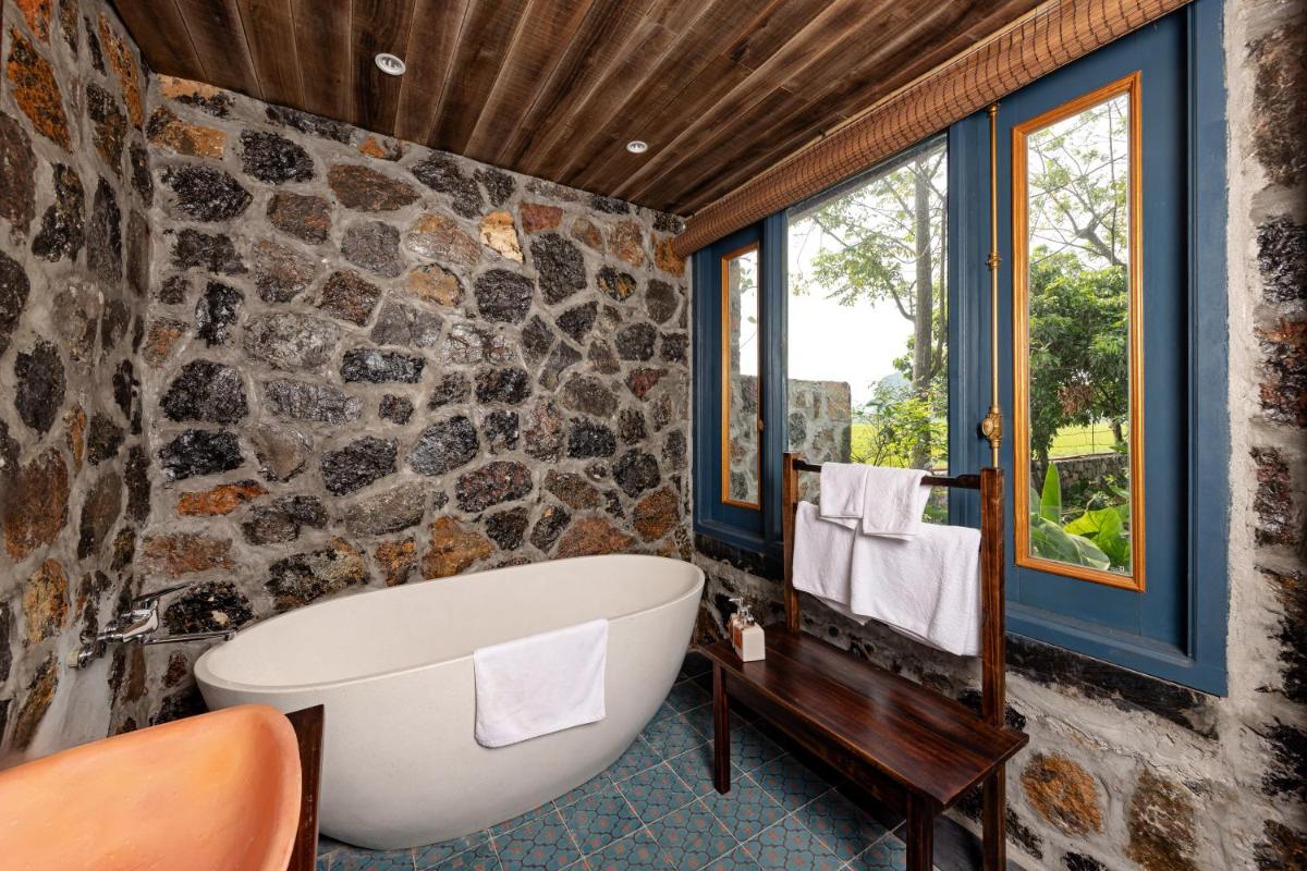 ChezCao Rice Field Ecolodge Ninh Binh - Housity