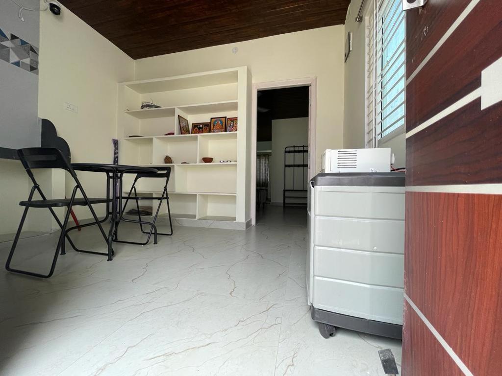 Somasila stay inn - Housity