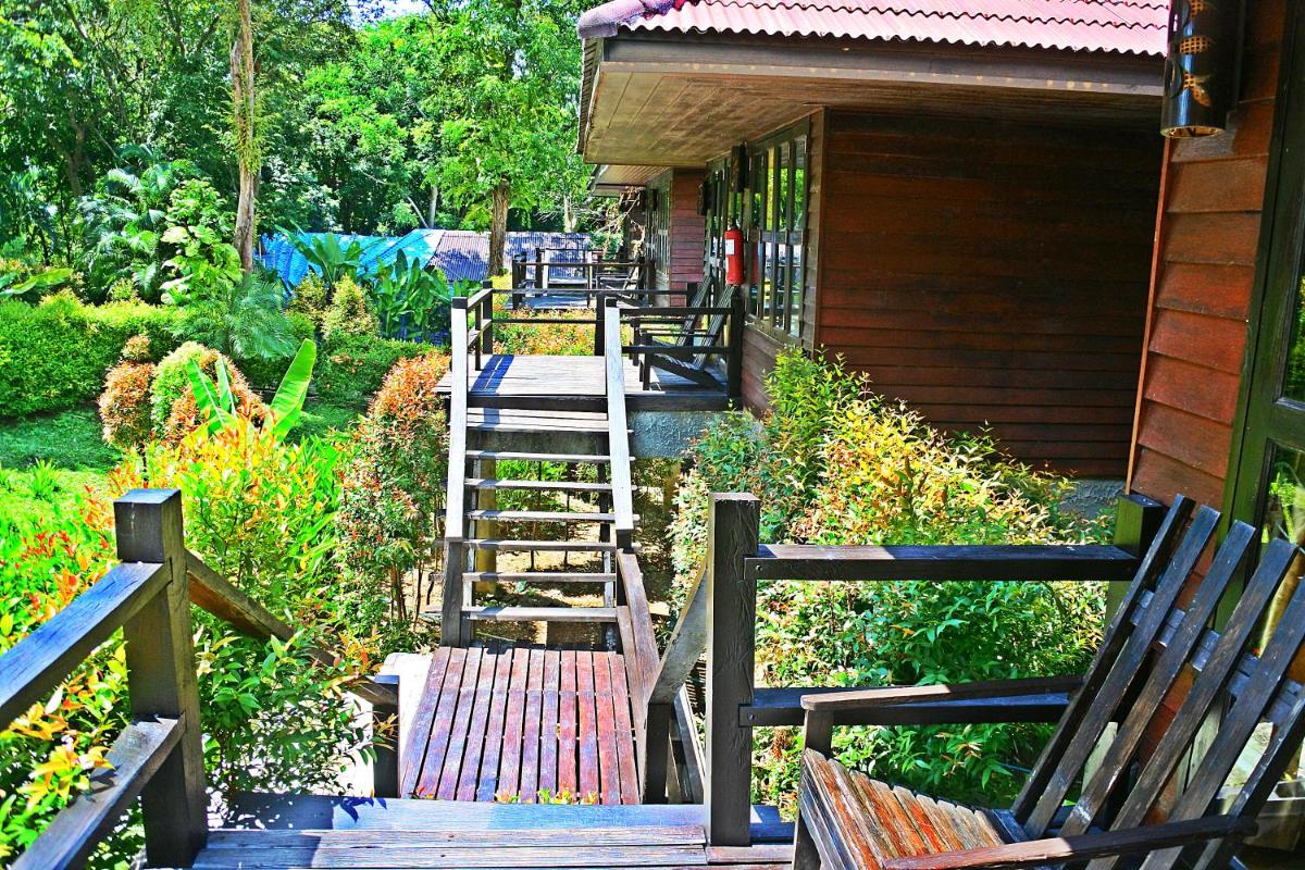 Baan Laanta Resort & Spa - SHA PLUS - Housity