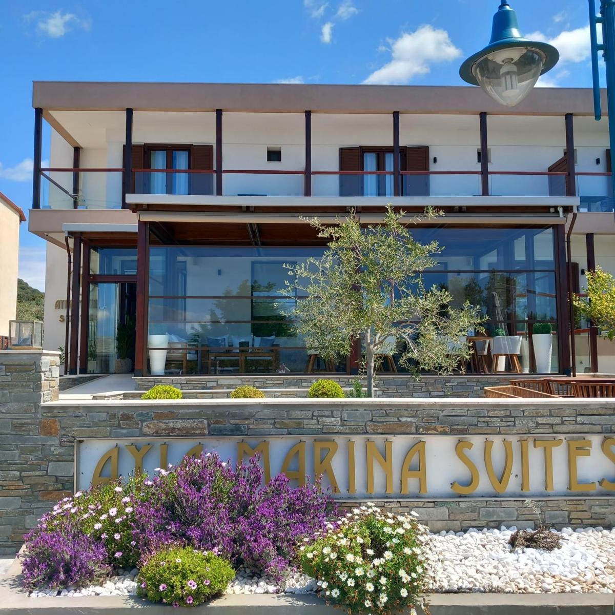 Ayia Marina Suites - Housity