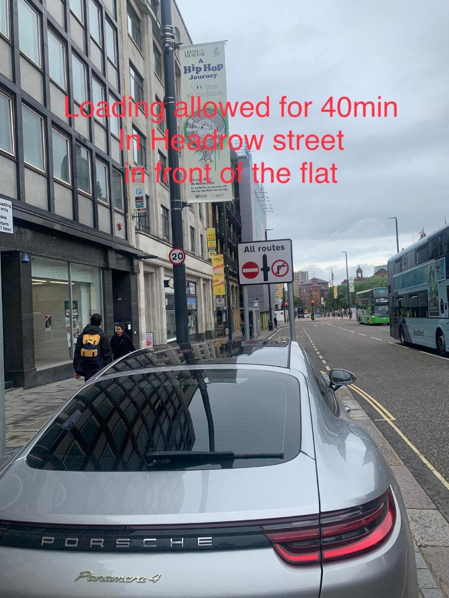 flat 15 Victoria House- Leeds City Center- the Headrow - Housity