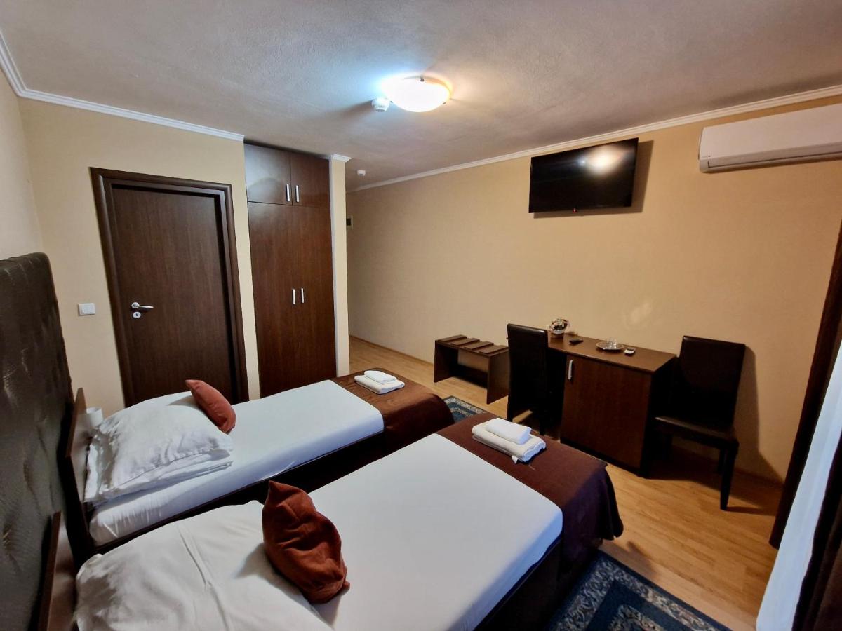 Hanul Lui Bogdan Economy INN - Housity