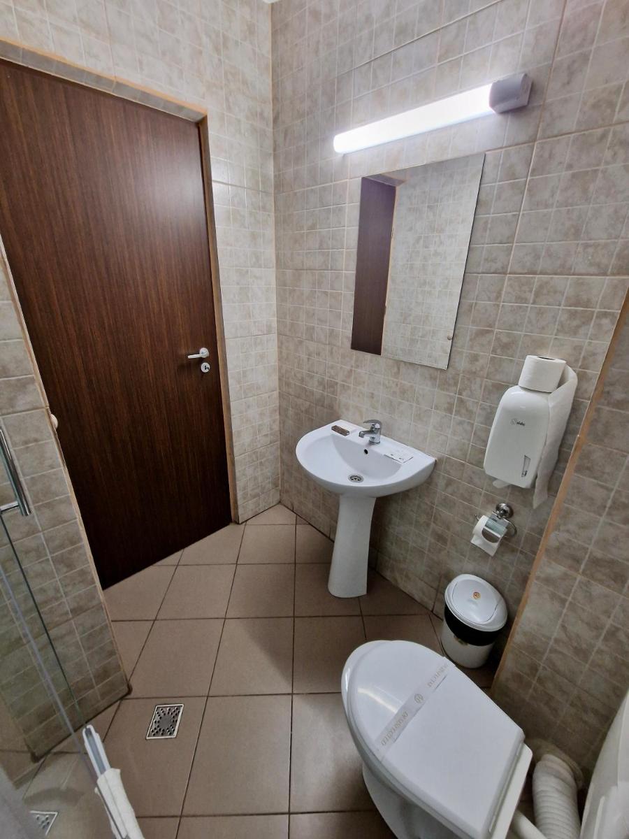 Hanul Lui Bogdan Economy INN - Housity