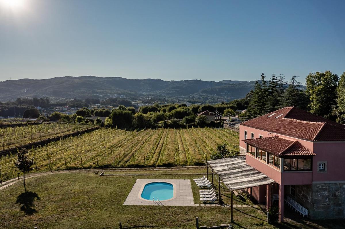 Quinta Calheiros - Rural Place - Housity