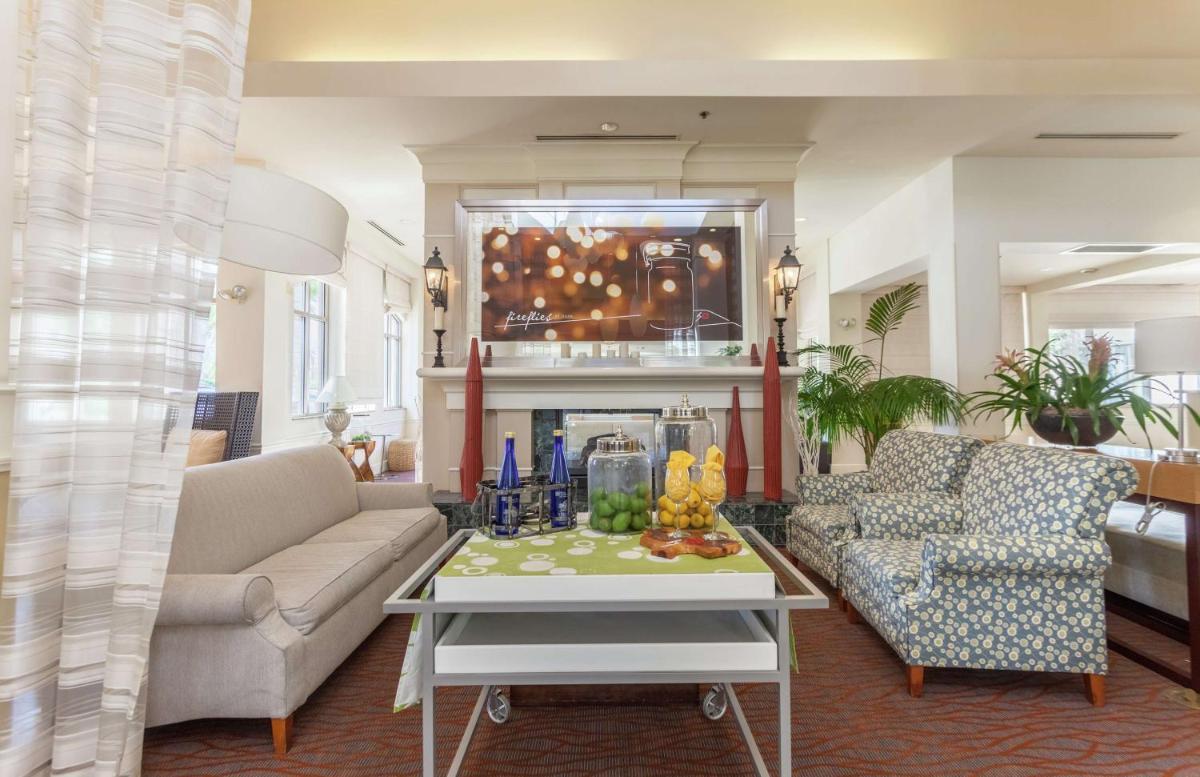 Hilton Garden Inn Palm Springs/Rancho Mirage - Housity