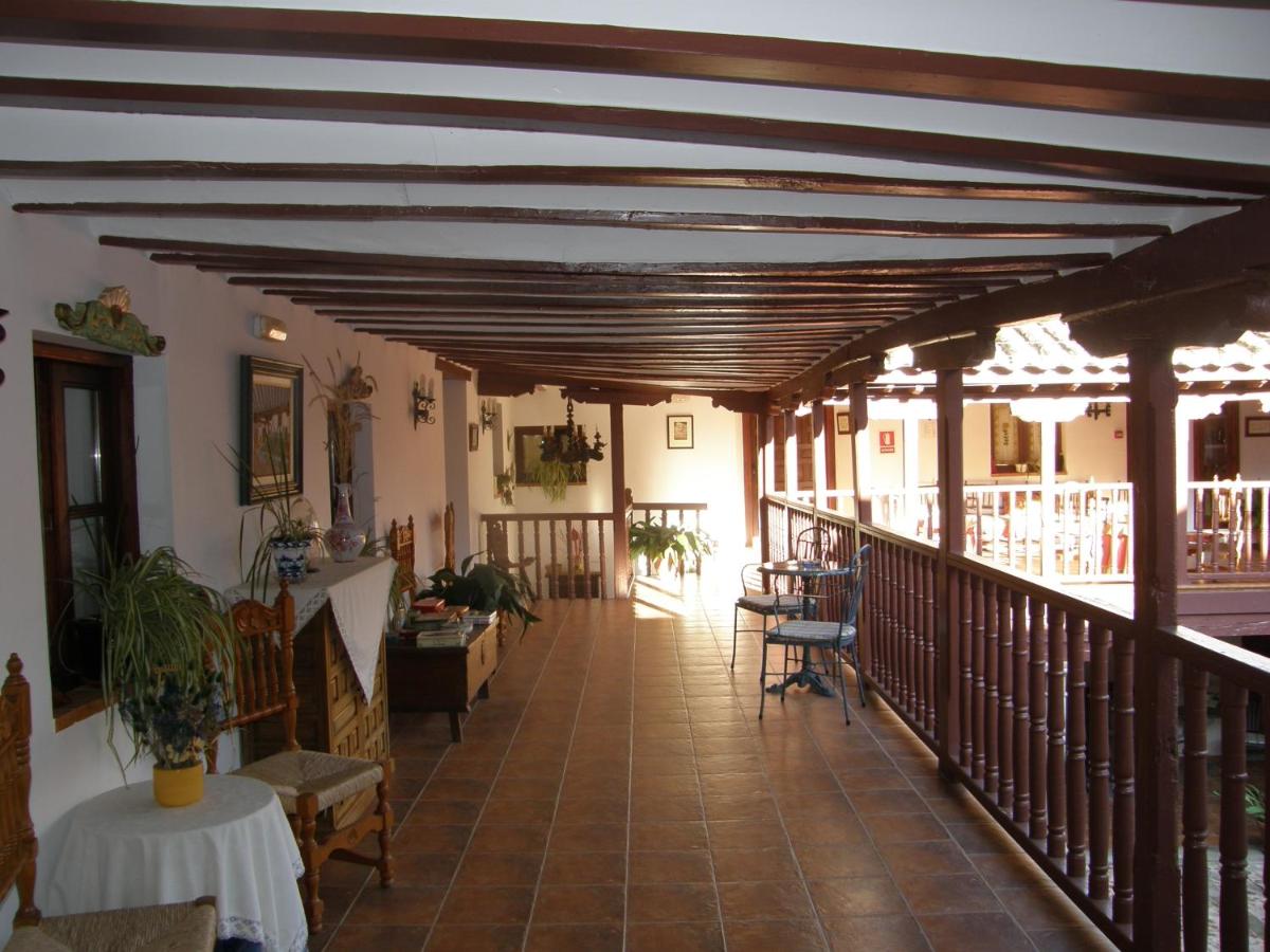 Hotel Rural Posada Los Caballeros - Housity