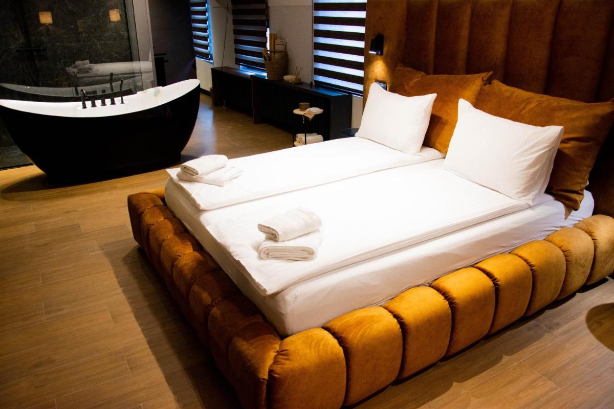 Kristall Apartments Premium - Housity
