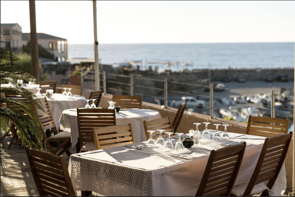 Hotel-Restaurant Le Vieux Moulin - Housity
