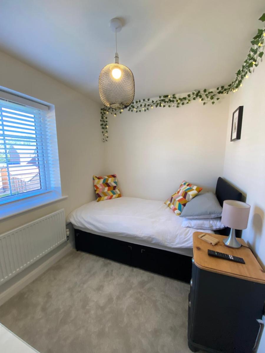 Single bedroom - Hampton Water, Peterborough - Housity