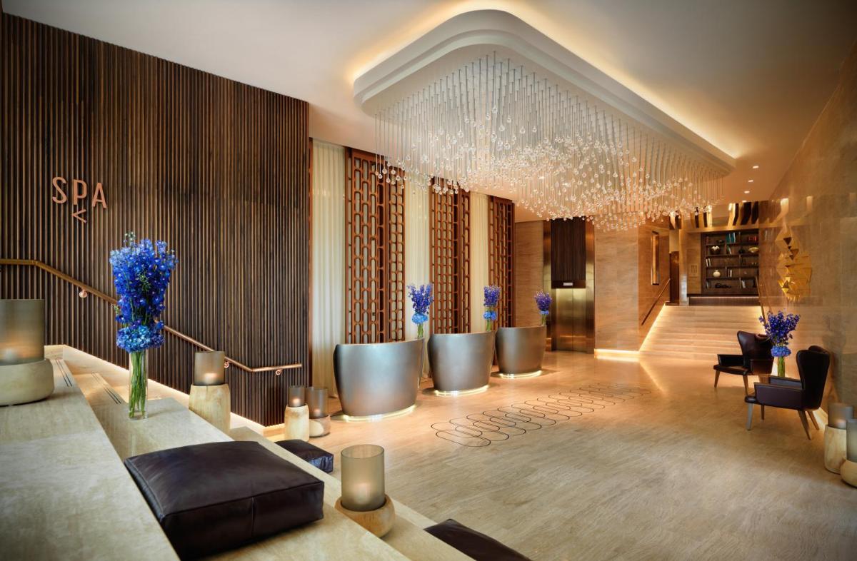 Sheraton Baku Intourist - Housity