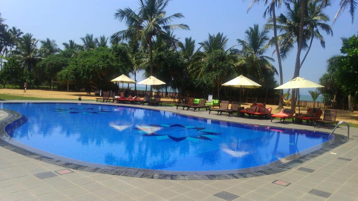 Kamili Beach Resort, Kalutara - Hizvo