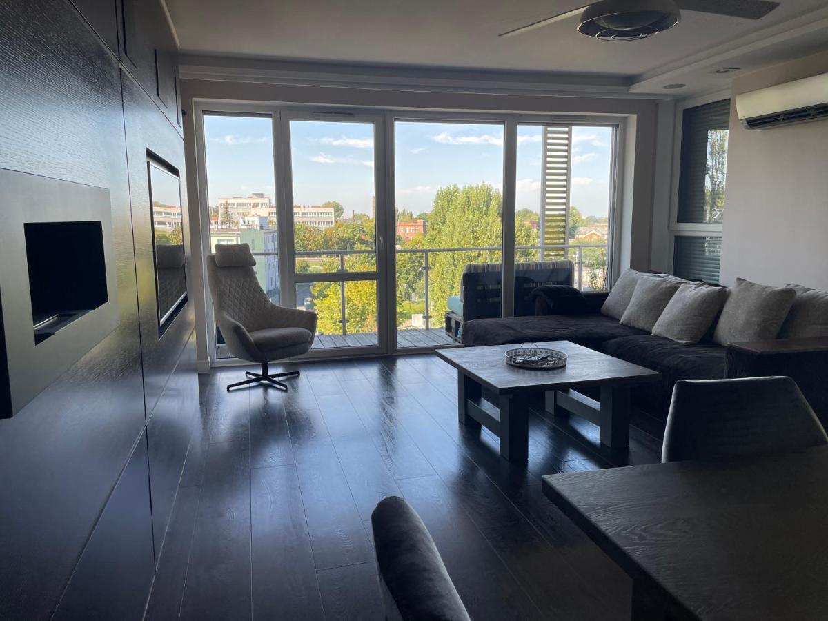 3bedroom Smarthome apartment - Housity