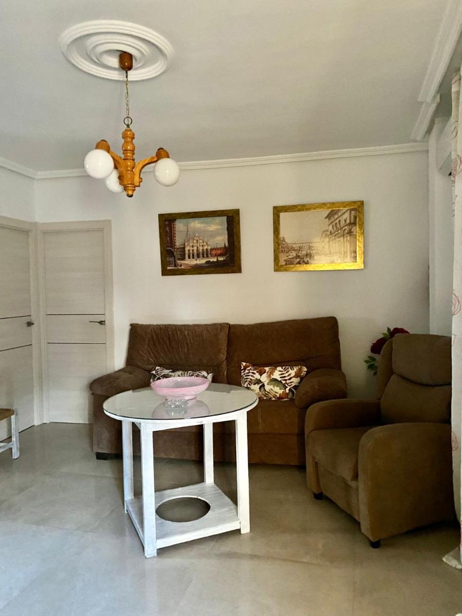 Piso vivienda uso turístico Julio Burell BAEZA REFORMADO - Housity
