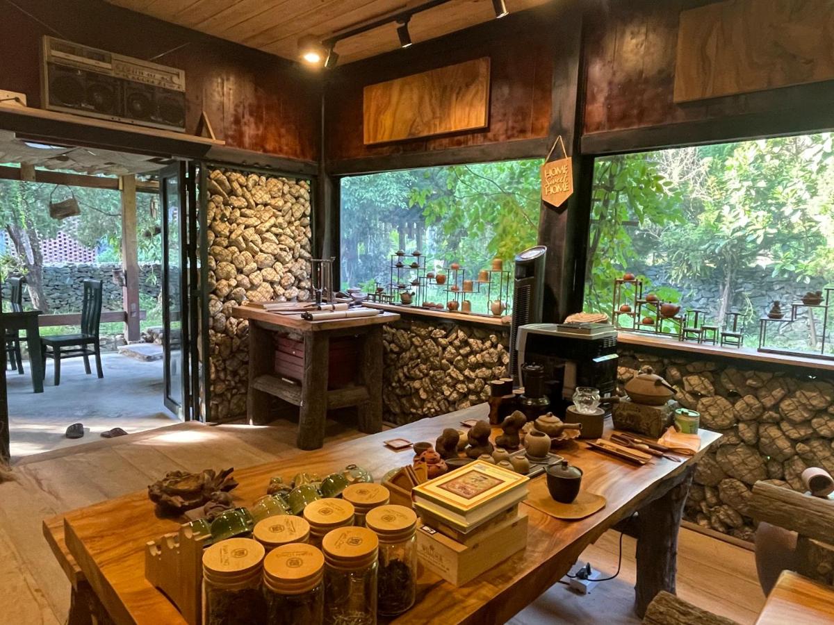 Ha Giang Historic Hotel & Tours - Housity