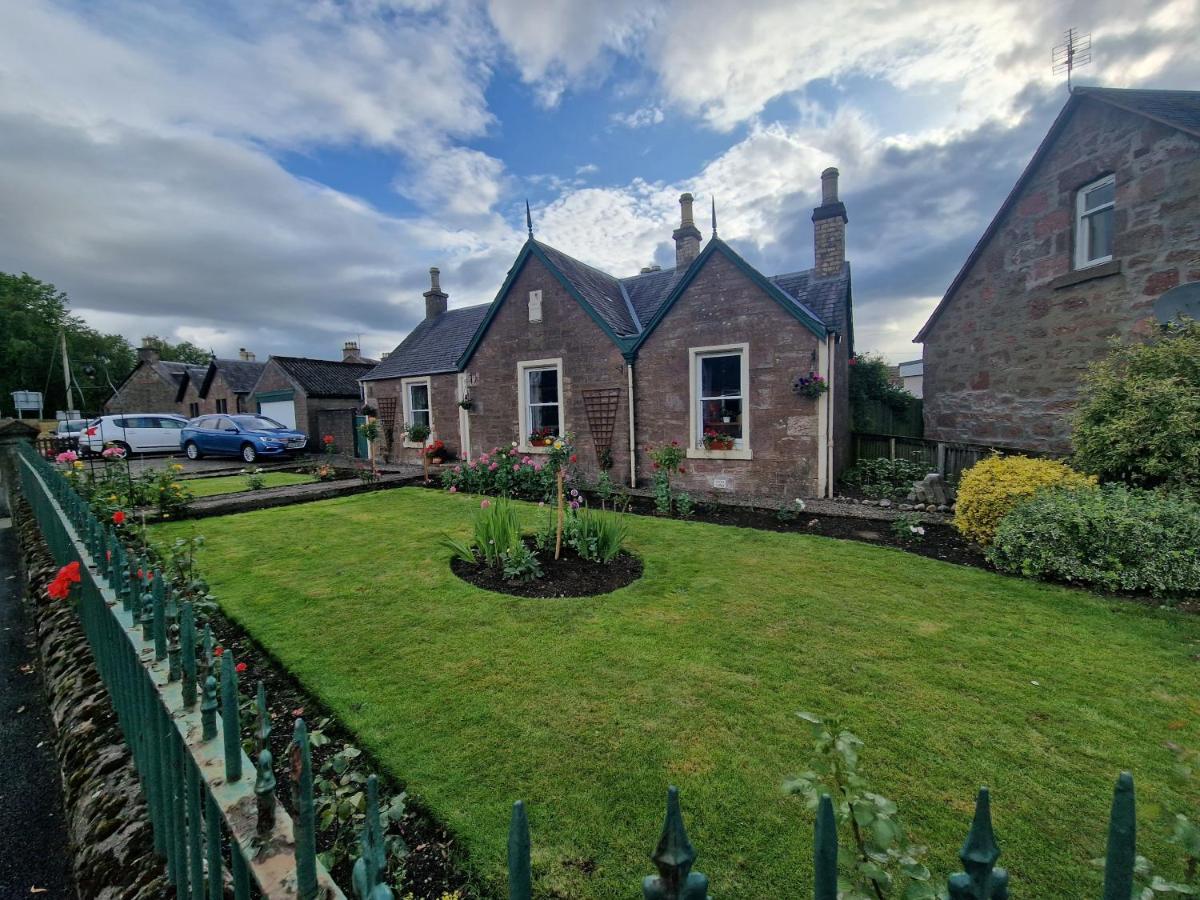 Isla Rose Cottage - Housity
