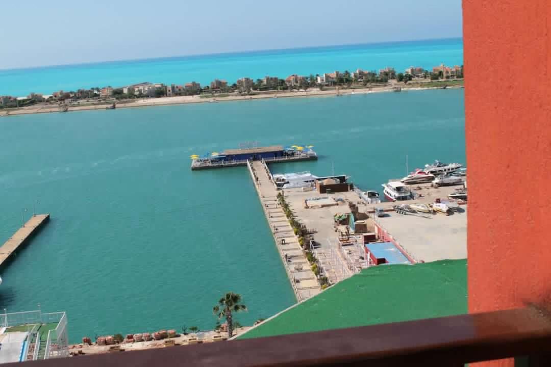 PORTO MARINA TOWERS SEA & POOL VIEW North Coast - Housity