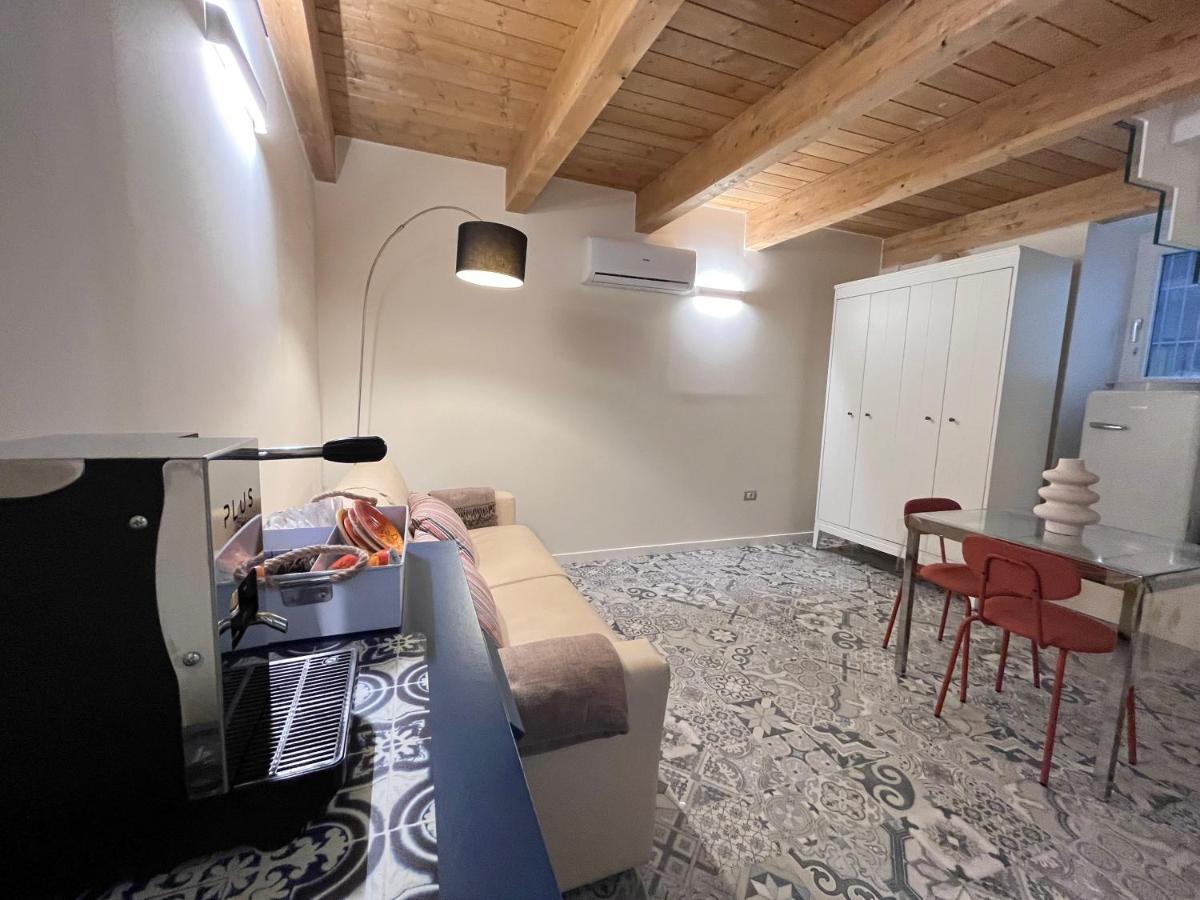 La Piazzetta Apartment - Housity