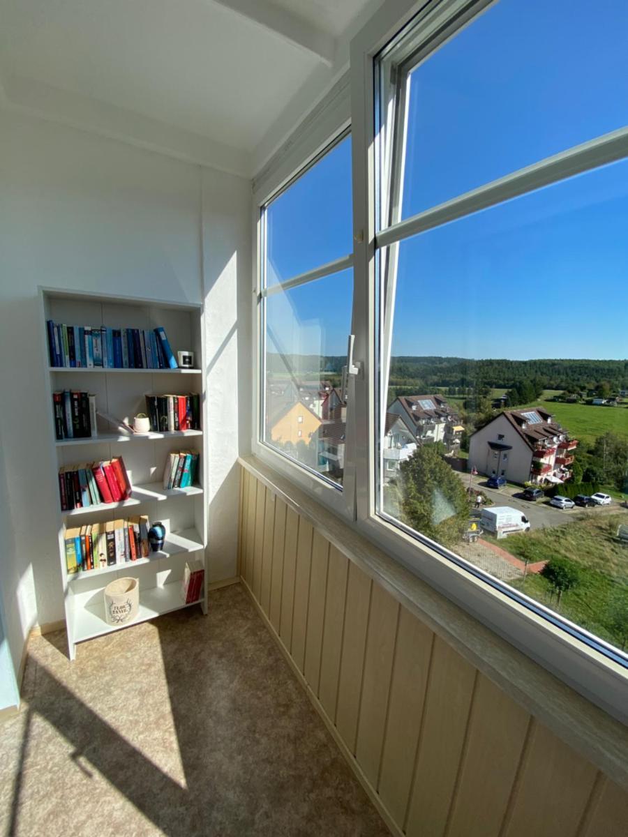Apartment mit Loggia und Traumblick - Housity