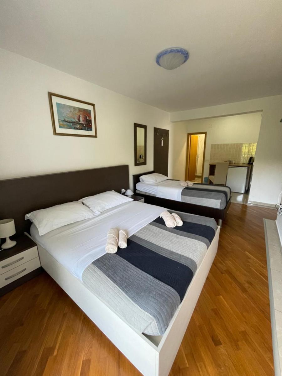 Villa Royal - Housity