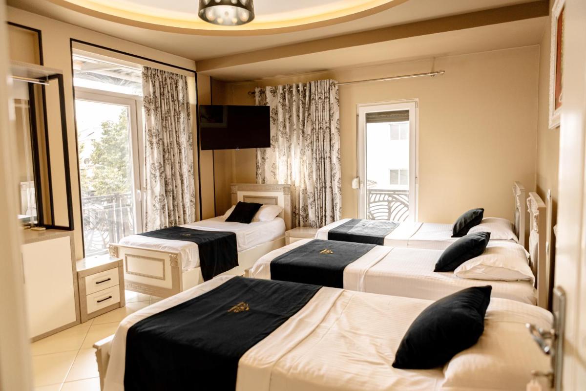 Hotel Univers - Housity