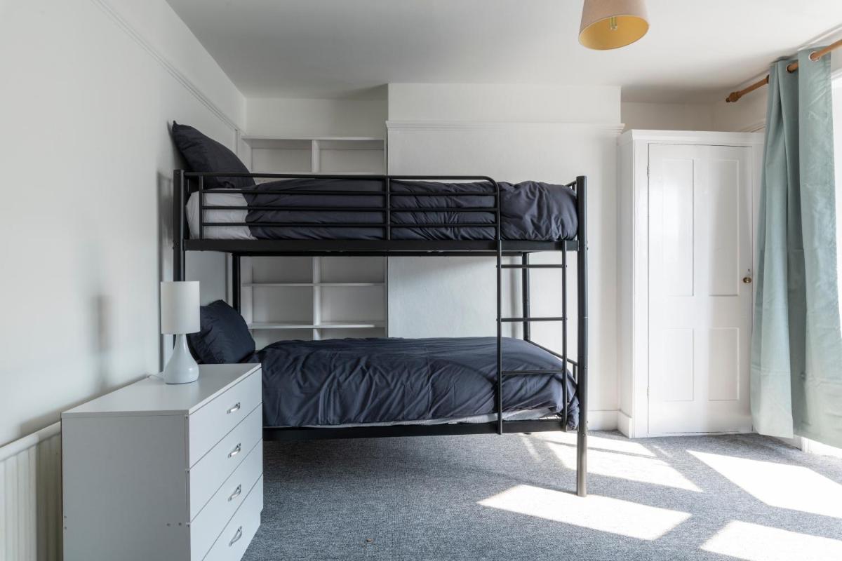 Quality Stay Rooms - Housity